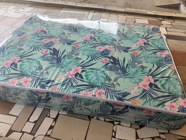 8inches Double Mattress for Sale · Photo 1