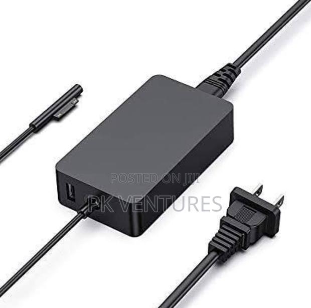 Microsoft Surface Charger · Photo 3