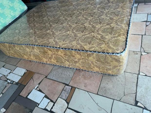 9 Inches Standard Double Mattress for Sale · Photo 1