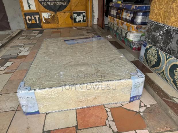 10inches Super High Density Double Mattress for Sale · Photo 1