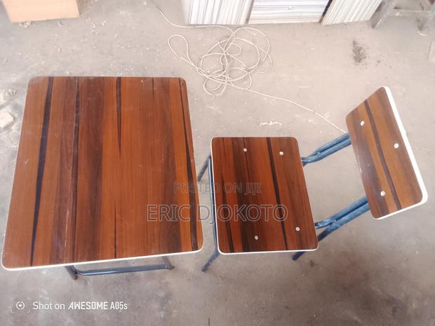 Lecture Hall Furniture · Photo 1