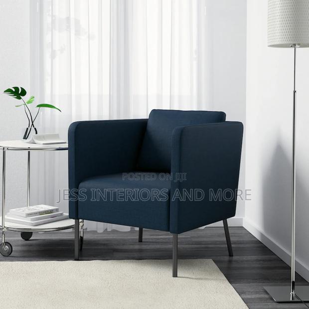 Accent Chair/ Armchair · Photo 1