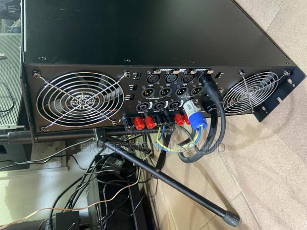 Martin Audio Amp 28000w · Photo 3