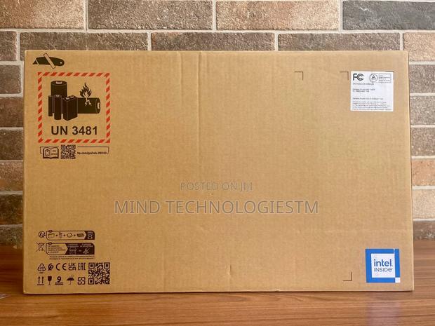 New Laptop HP ZBook Firefly 16 G10 16GB Intel Core i5 SSD 256GB · Photo 3
