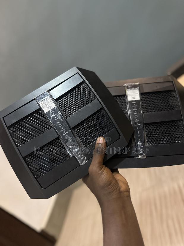 Netgear Nighthawk · Photo 3
