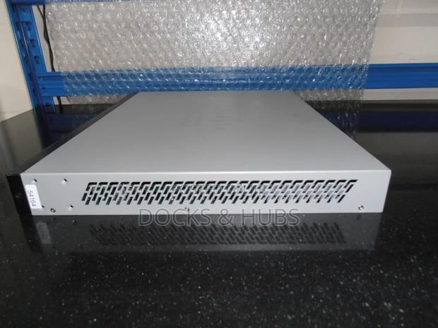 Cisco Sg300-28mp 28-Port Gigabit Poe Managed Switch · Photo 6