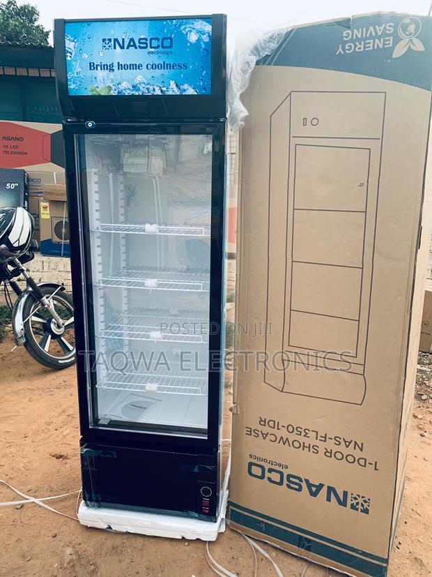 Display Fridge With 288l Fridge · Photo 1