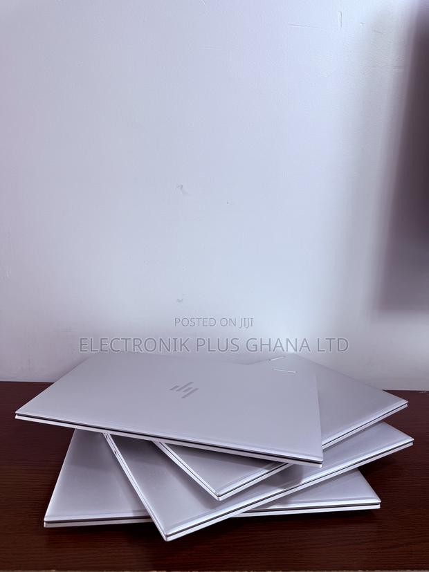 Laptop HP EliteBook 1040 G8 32GB Intel Core i7 SSD 512GB · Photo 6