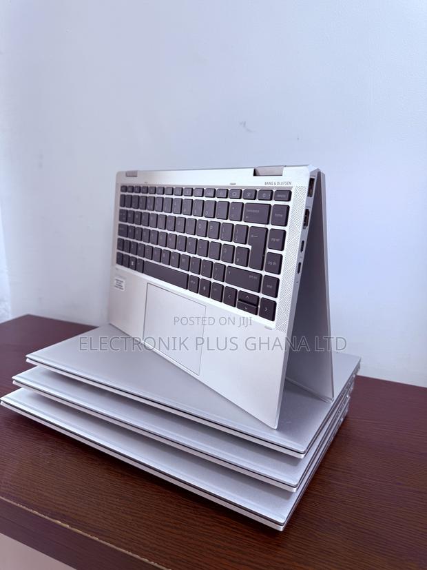 Laptop HP EliteBook 1040 G8 32GB Intel Core i7 SSD 512GB · Photo 3