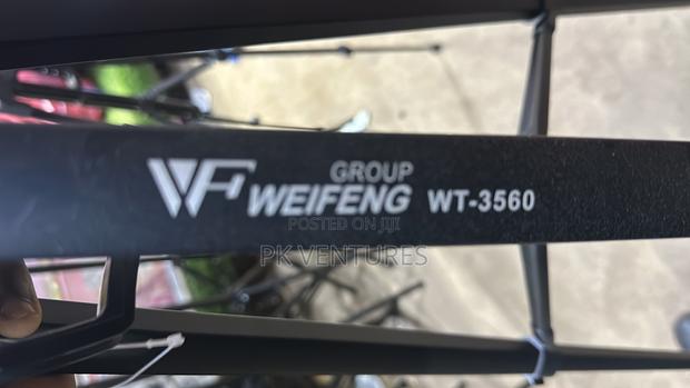 Wt-3560 Tripod Stand · Photo 3