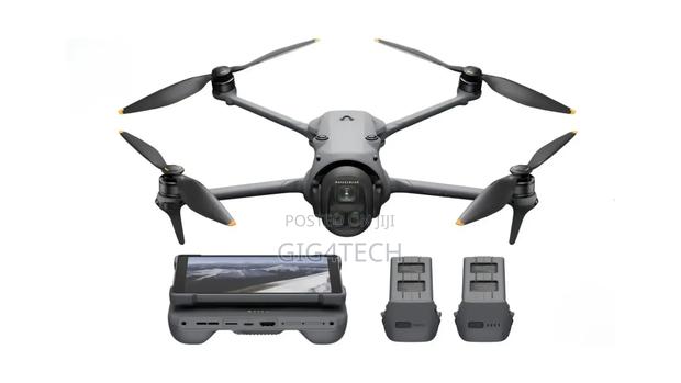 Dji Mavic 4 Pro Combo With Rc Pro 2 Controller · Photo 4