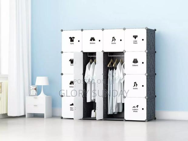 Multifunctional Plastic Cabinet Cubes. · Photo 1