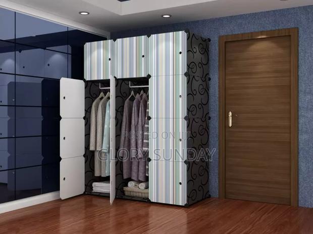 Multifunctional Plastic Cabinet Cubes. · Photo 4