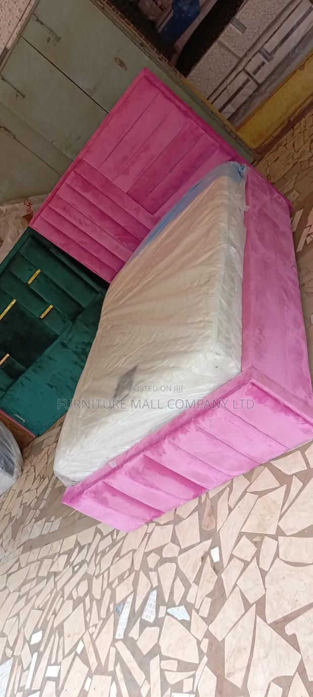 Pinky Designed Double Frame With Mattress😍 😊. Free Delivry · Photo 1