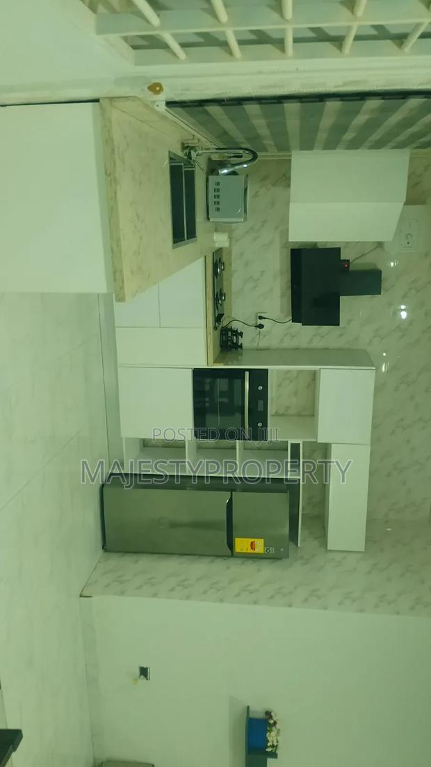 Fully Furnished 2bedrooms Apartments Ashaley Botwe for Rent · Photo 2