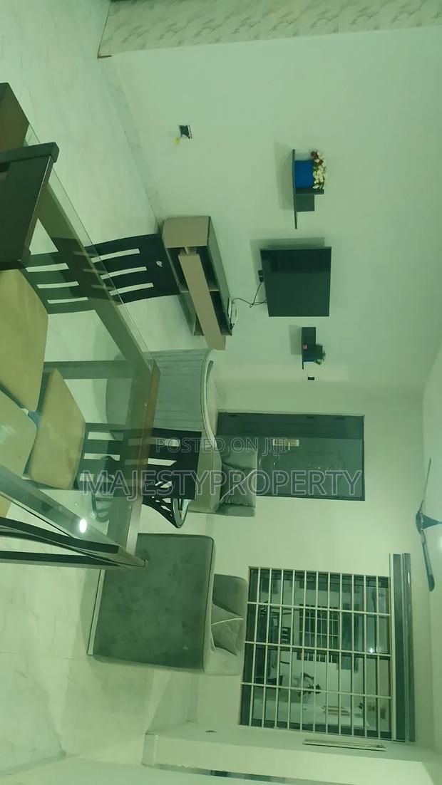 Fully Furnished 2bedrooms Apartments Ashaley Botwe for Rent · Photo 4