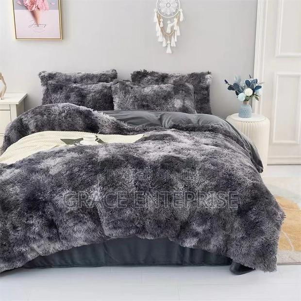 Create a Sound Sleep With Our Fluffy Duvet in Diff Colors · Photo 1