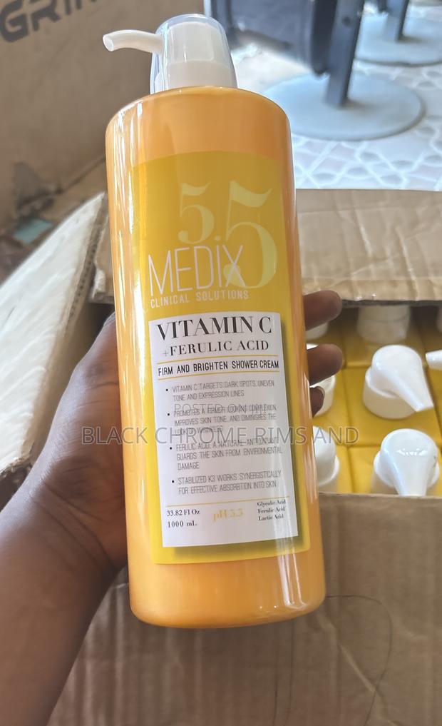Medix 5.5 Vitamin C And Brighten Shower Cream · Photo 1