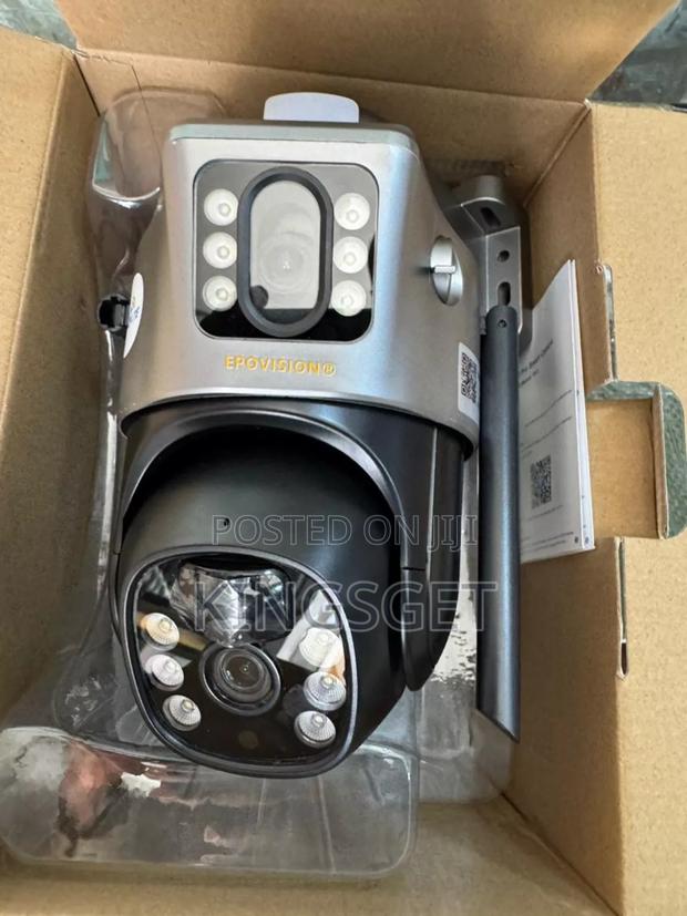 Double Camera Solar 4g Surveillance CCTV Camera · Photo 1