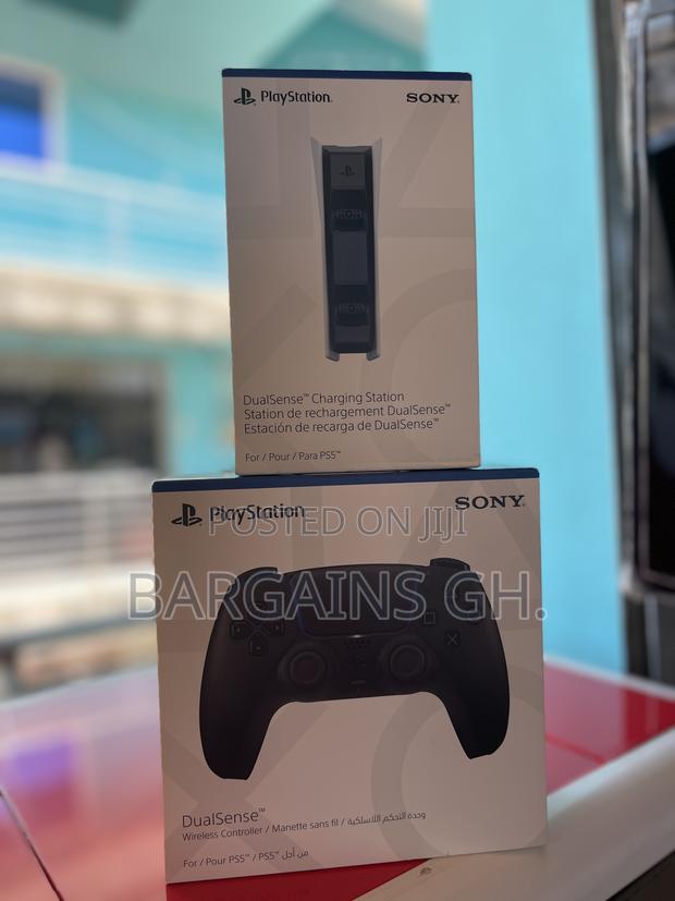 Ps5 Dualsense Controller + Dualsense Charging Station Combo · Photo 2