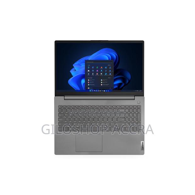 New Laptop Lenovo V15 8GB Intel Core I3 SSD 256GB · Photo 1
