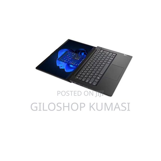 New Laptop Lenovo V15 8GB Intel Core I5 SSD 512GB · Photo 2