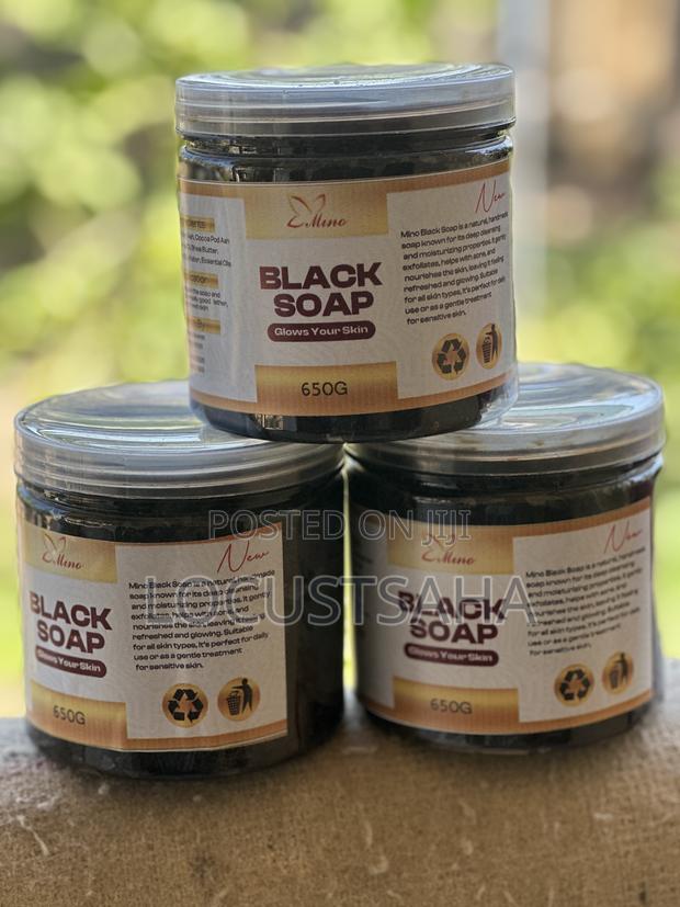 Mino Black Soap · Photo 1