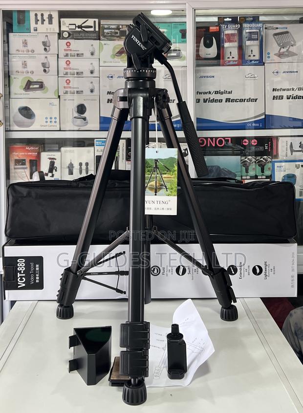 Yunteng VCT-880 Professional Tripod Stand Camera and Phone · Photo 2