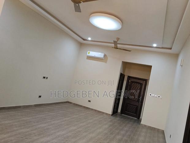 2bdrm Apartment in Adenta for rent · Photo 2