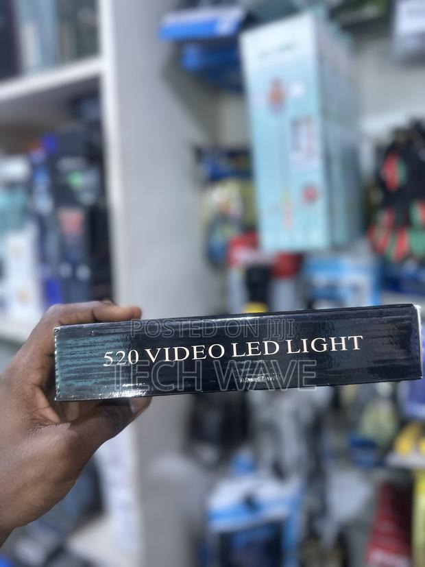 Professional Led Video Light · Photo 3