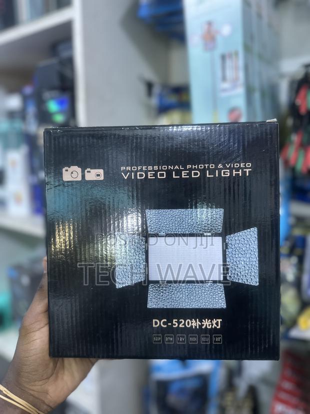 Professional Led Video Light · Photo 1