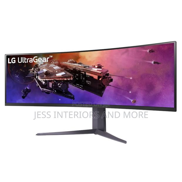 Lg 45" Ultragear QHD Curved Gaming Monitor · Photo 1