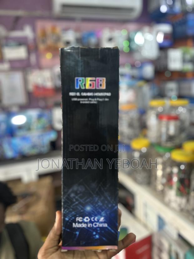 RGB Gaming Mouse Pad · Photo 5