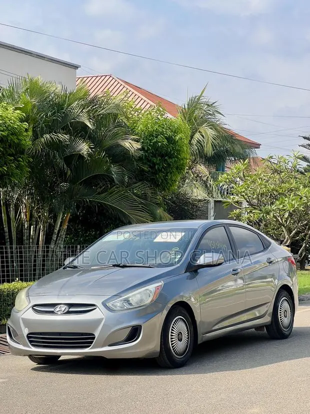 Hyundai Accent SE Sedan 2016 Gray · Photo 1