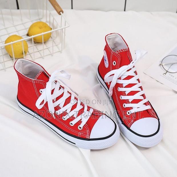 Quality Converse Shoes · Photo 1