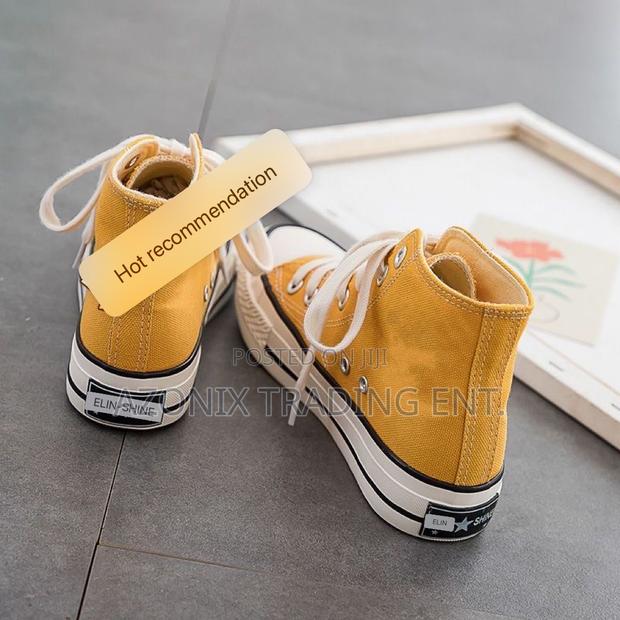 Quality Converse Shoes · Photo 3