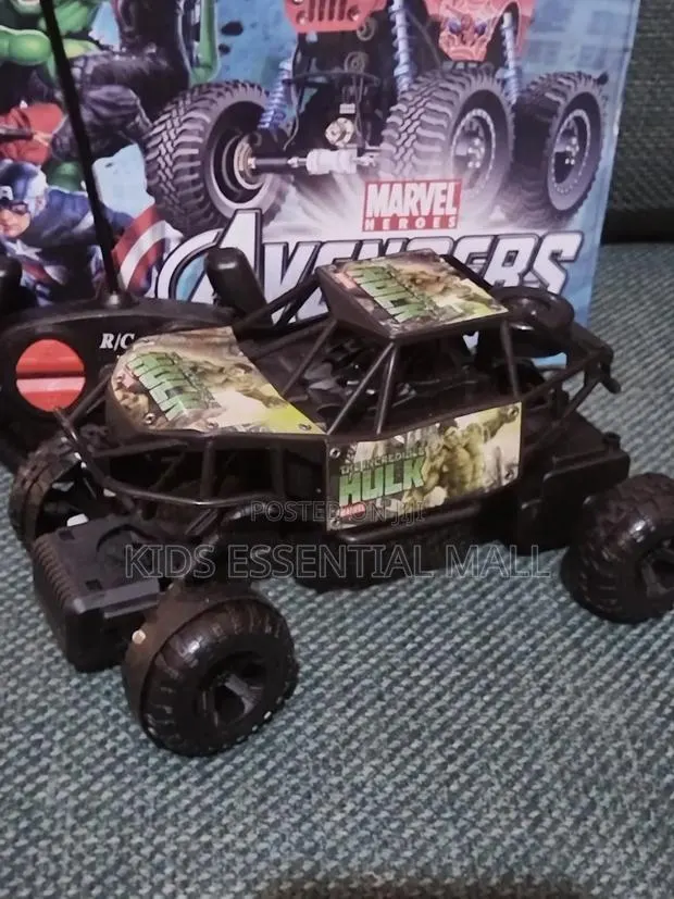 Green Hulk Remote Control Car for Kids · Photo 1