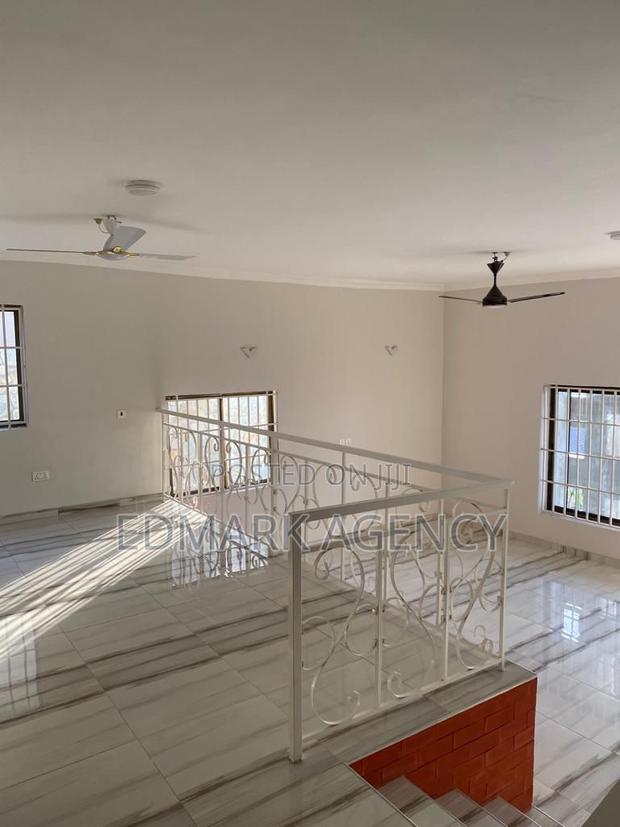 3bdrm House in Ashongman Estate, Police Station for sale · Photo 8