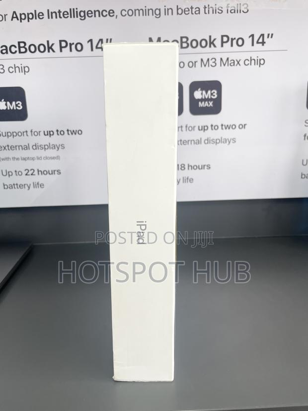 New Apple iPad (2025) 128 GB Silver · Photo 3