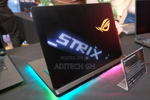 New Laptop Asus ROG Strix G17 32GB Intel Core Ultra 9 SSD 2T · Photo 4