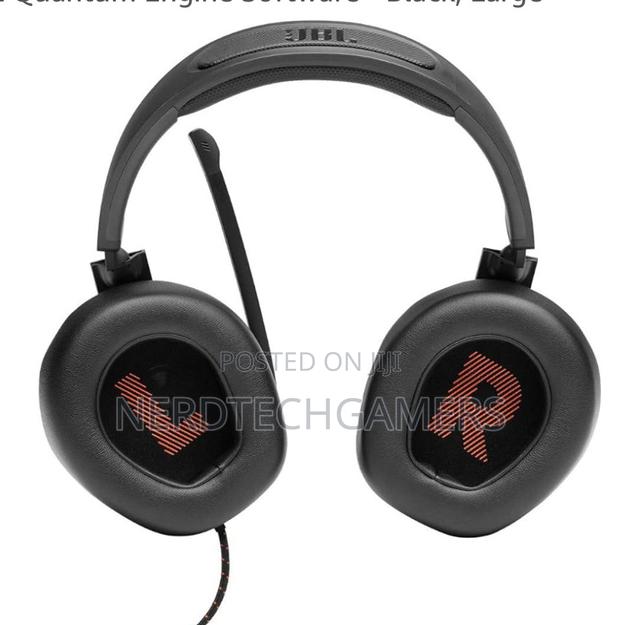 JBL Quantum 300 - Wired Over-Ear Gaming Headphones Black · Photo 6