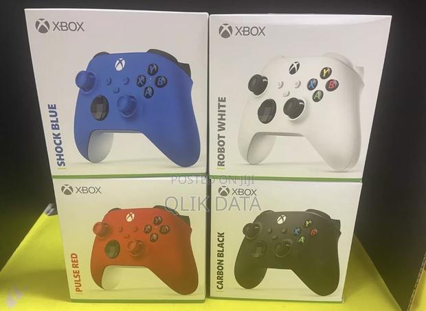 Xbox Series X Controller / Gamepad · Photo 1