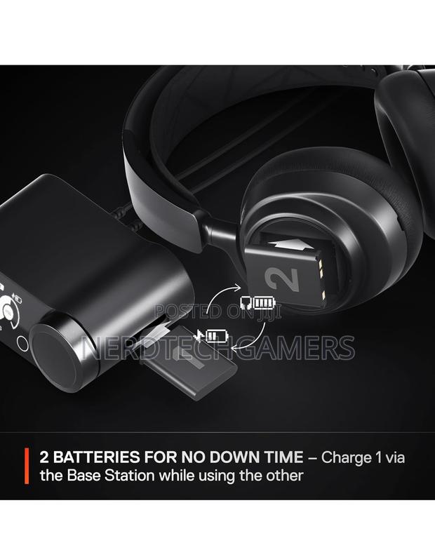 Steelseries Arctis Nova Pro Wireless Gaming Headset · Photo 4