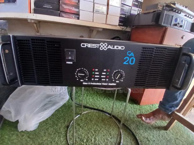 CA20 Power Amplifier · Photo 5