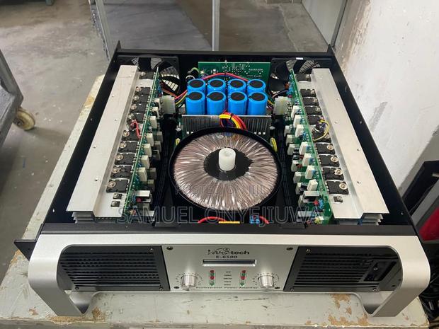 Vans-Tech E-6500w Power Amplifier · Photo 1