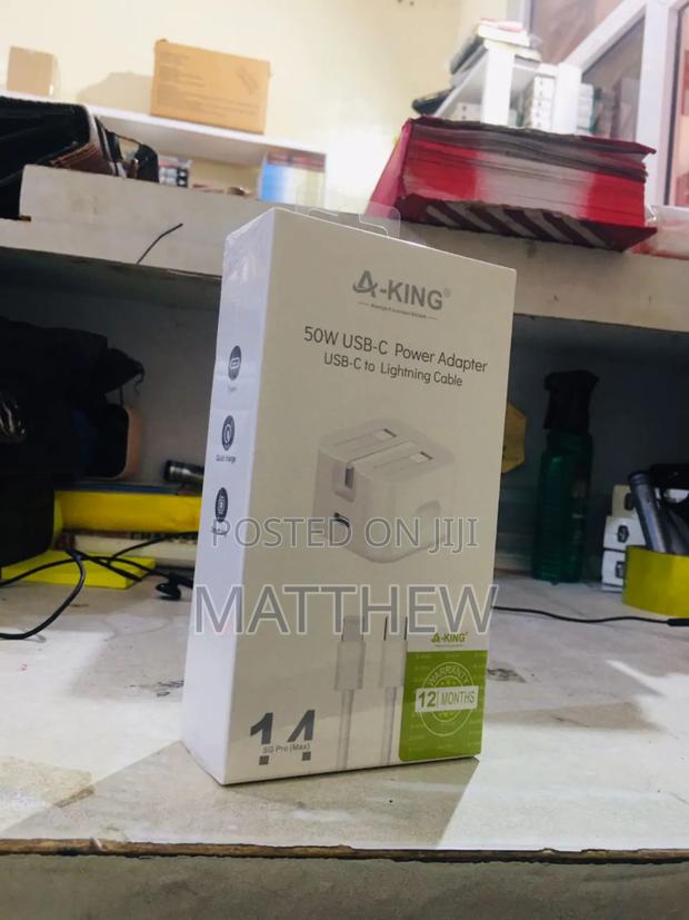 50w Type C to C Chargers · Photo 1