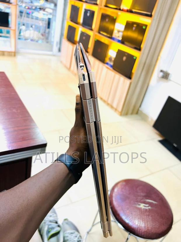 Laptop HP Spectre X360 15 16GB Intel Core I7 SSD 256GB · Photo 4
