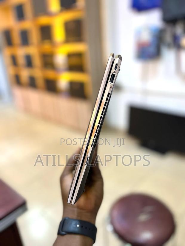 Laptop HP Spectre X360 15 16GB Intel Core I7 SSD 256GB · Photo 8