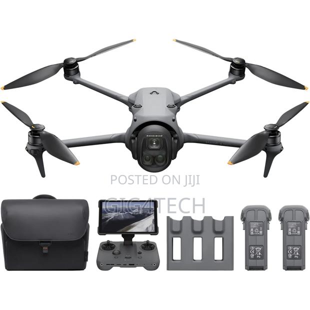 Dji Mavic 4 Pro Combo With Rc Pro 2 Controller · Photo 1