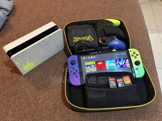Oled Nintendo Switch Special Edition Pokémon · Photo 1